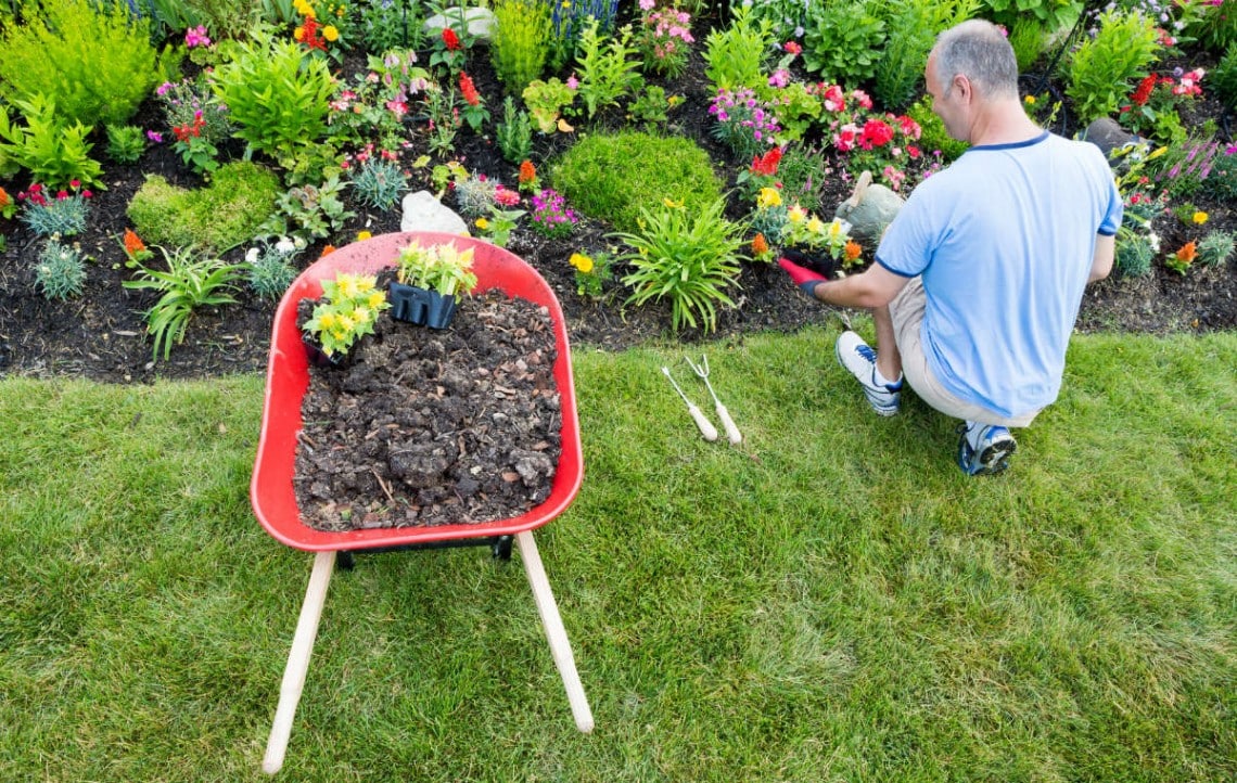 Comment choisir son paysagiste : 6 critères pour vous aider !